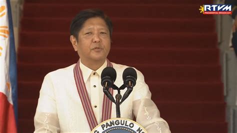 Marcos tells new PMA graduates: Live up to tenets of honor, .